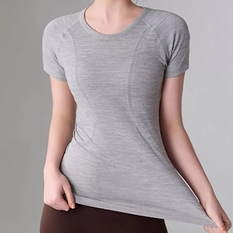 Seamless Antibacterial Slim-Fit Yoga Top